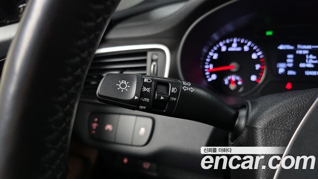 Kia Sorento 2018 — photo 29