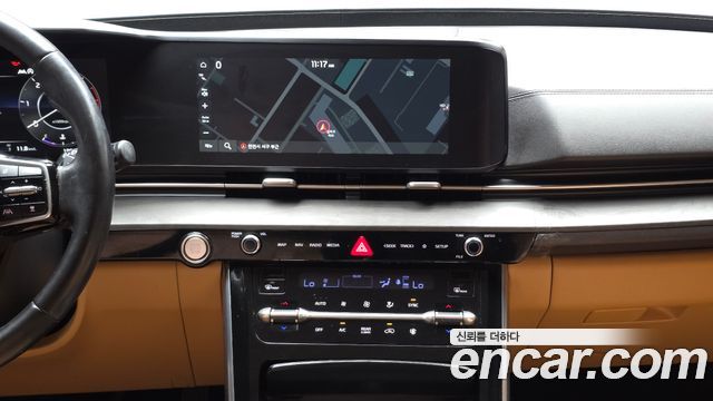 Kia Canival 2021 — photo 14