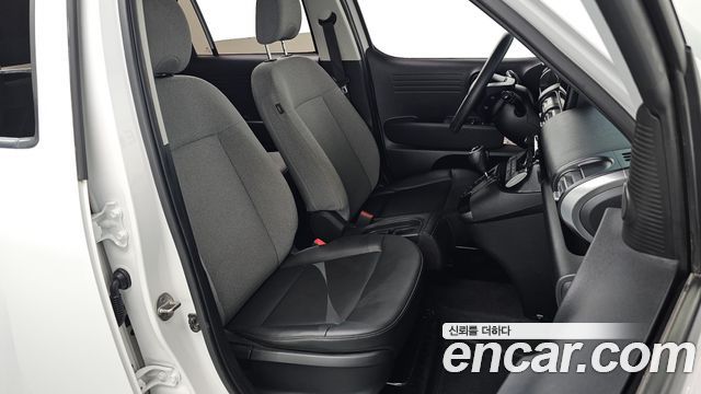 Hyundai Casper 2023 — photo 16