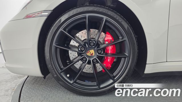 Porsche 911 2020 — photo 5