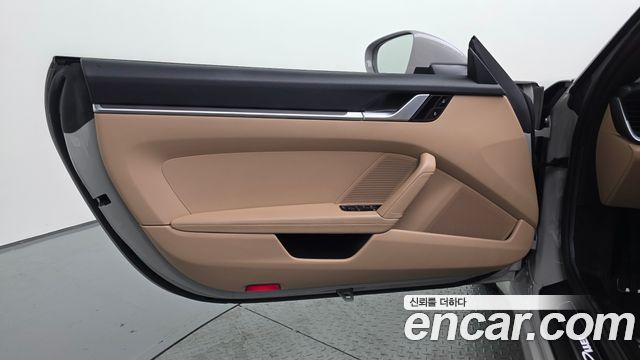 Porsche 911 2020 — photo 14
