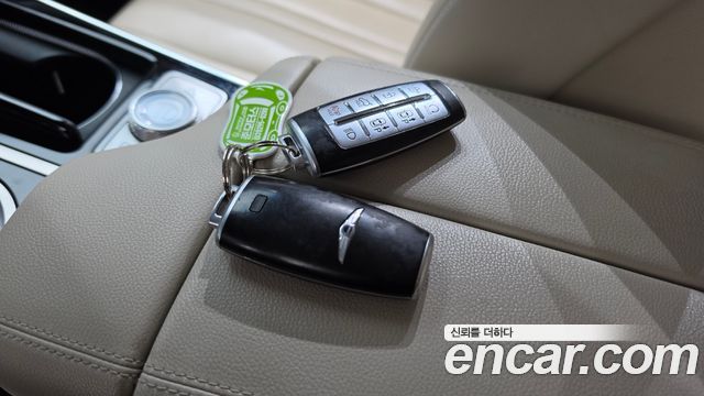 Genesis GV80 2020 — photo 21