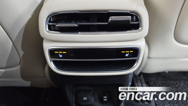 Genesis GV80 2020 — photo 44
