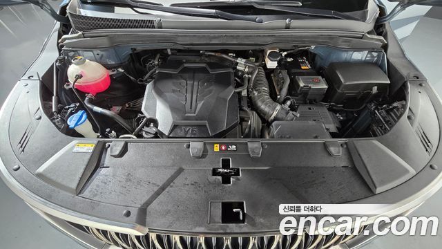 Kia Canival 2023 — photo 6