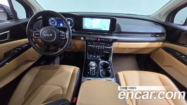 Kia Canival 2023 — photo 10