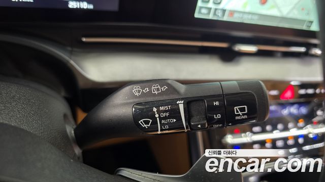 Kia Canival 2023 — photo 27