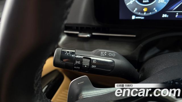 Kia Canival 2023 — photo 30
