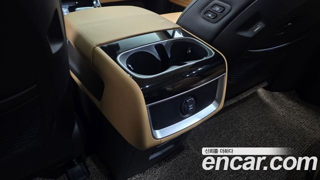 Kia Canival 2023 — photo 34