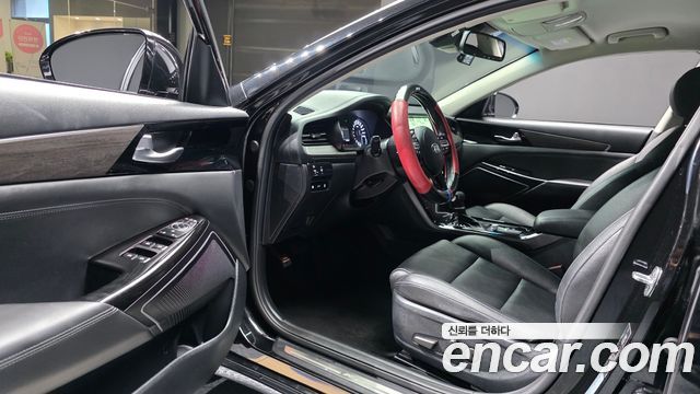 Kia K7 2021 — photo 13