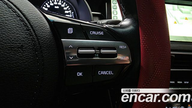 Kia K7 2021 — photo 23