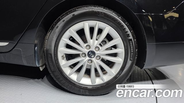 Kia K7 2021 — photo 7