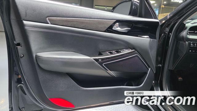 Kia K7 2021 — photo 14