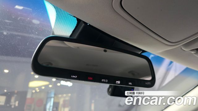 Kia K7 2021 — photo 27