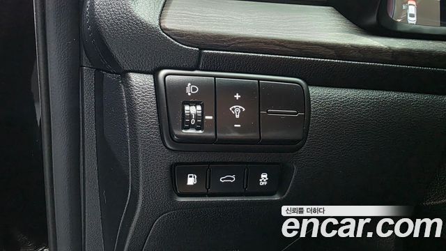 Kia K7 2021 — photo 28