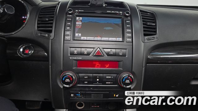 Kia Sorento 2011 — photo 20
