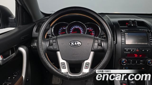 Kia Sorento 2011 — photo 21