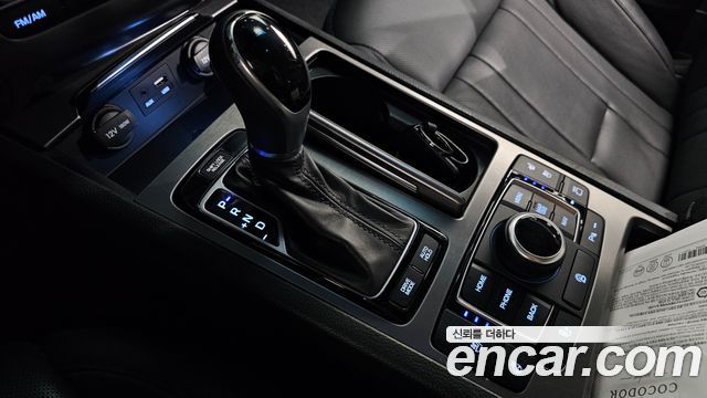 Hyundai Genesis 2014 — photo 12