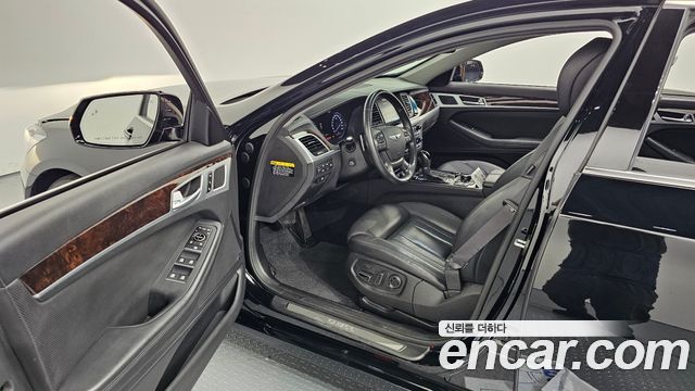 Hyundai Genesis 2014 — photo 13