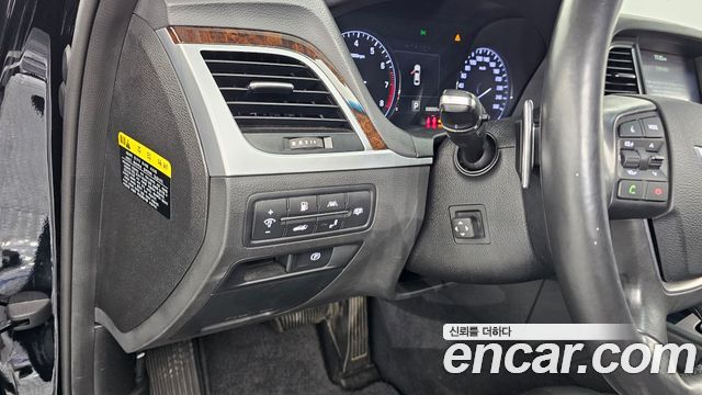 Hyundai Genesis 2014 — photo 22