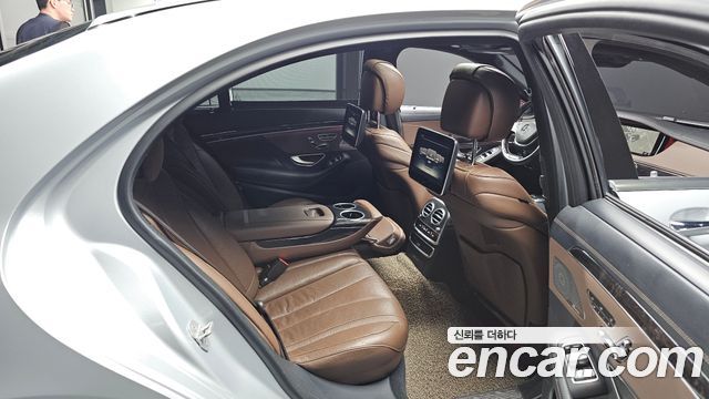 Mercedes-Benz S-Class 2017 — photo 11