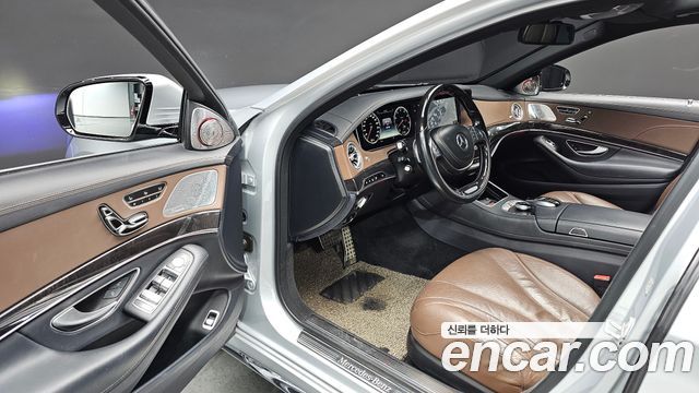 Mercedes-Benz S-Class 2017 — photo 12