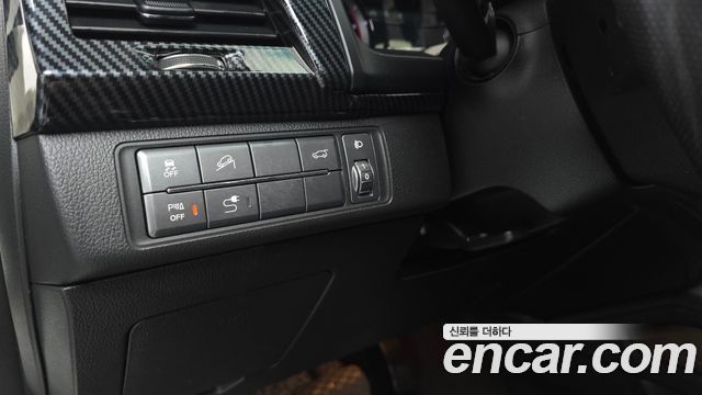 KG Mobility Rexton 2018 — photo 25