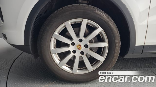 Porsche Cayenne 2019 — photo 5