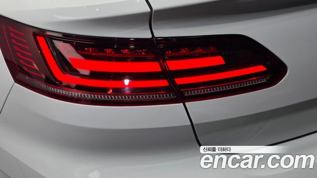 Volkswagen Arteon 2019 — photo 9