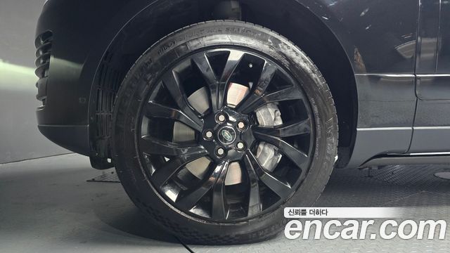Land Rover Range Rover 2018 — photo 5