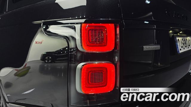 Land Rover Range Rover 2018 — photo 9