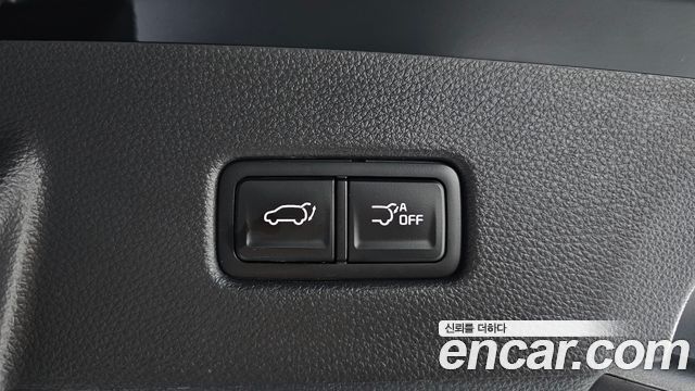 Kia Canival 2023 — photo 20