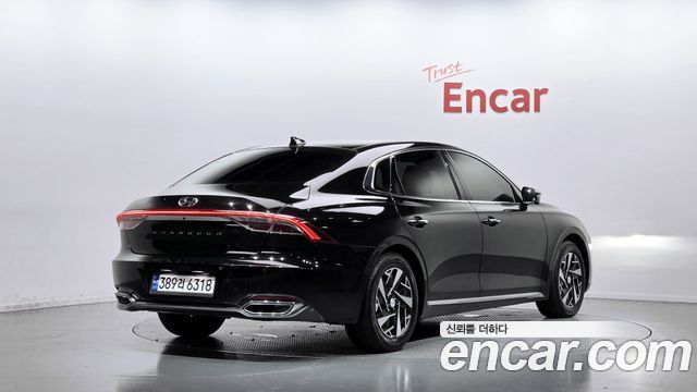 Hyundai Grandeur 2023 — photo 2