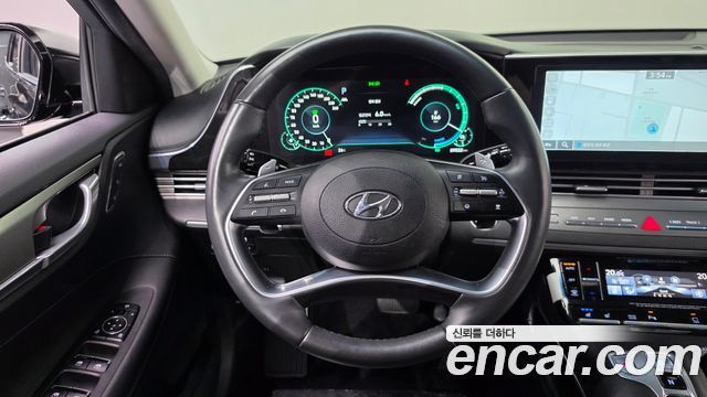 Hyundai Grandeur 2023 — photo 18