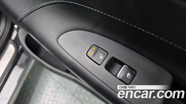 Hyundai Grandeur 2023 — photo 25