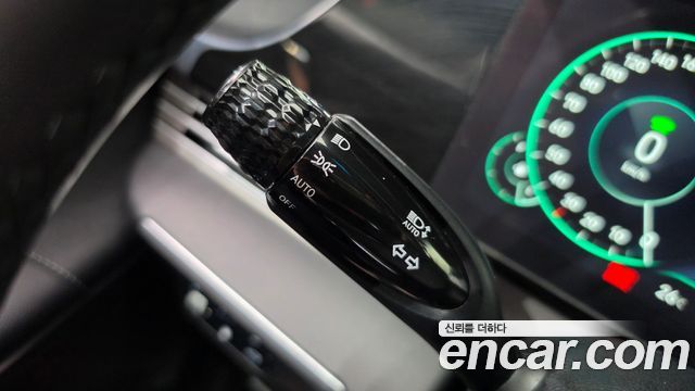 Hyundai Grandeur 2023 — photo 27