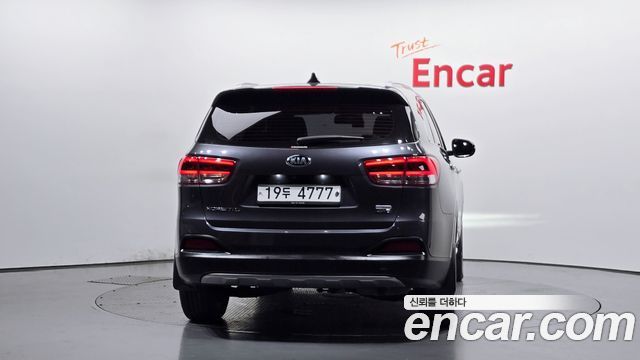 Kia Sorento 2016 — photo 4