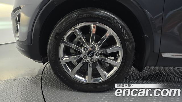 Kia Sorento 2016 — photo 5