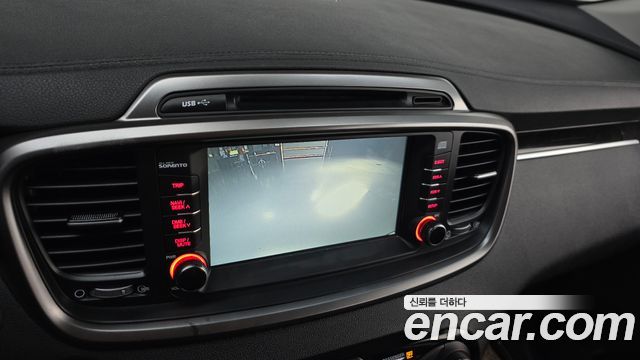 Kia Sorento 2016 — photo 20