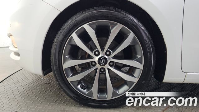 Kia K3 2015 — photo 5