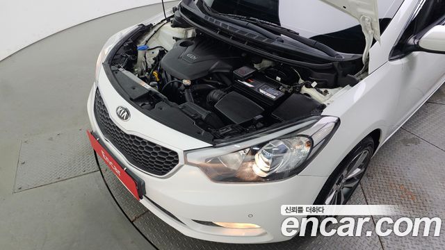 Kia K3 2015 — photo 6
