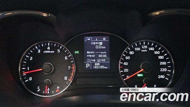 Kia K3 2015 — photo 8