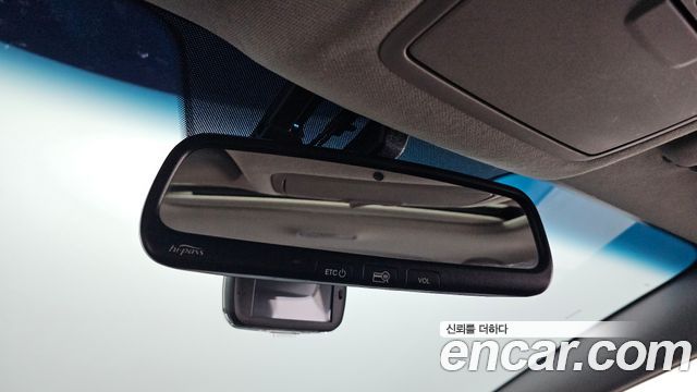 Kia K3 2015 — photo 18