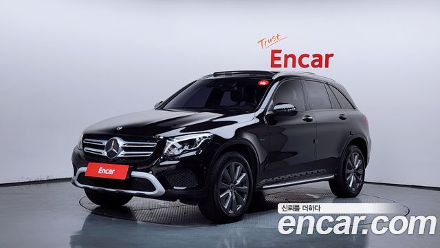 Mercedes-Benz GLC-Class 2019 — photo 1