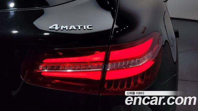 Mercedes-Benz GLC-Class 2019 — photo 9