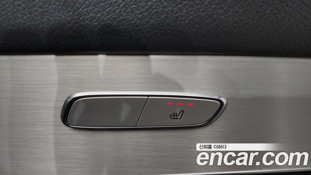Mercedes-Benz GLC-Class 2019 — photo 31