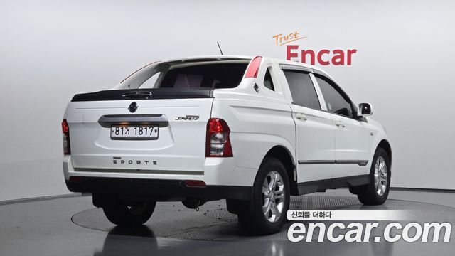KG Mobility KORANDO 2014 — photo 2