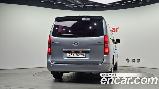 Hyundai Starex 2016 — photo 4