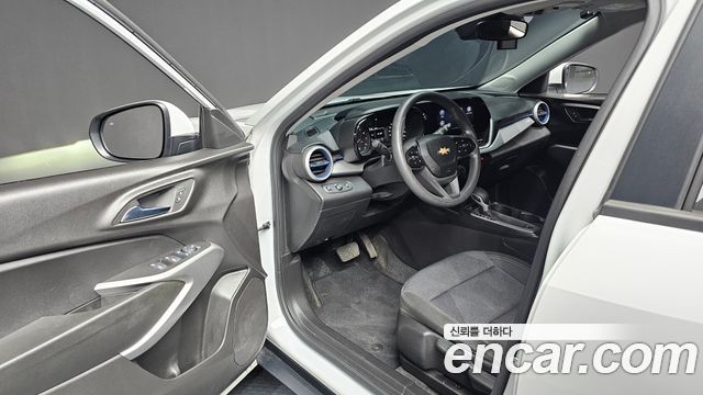 Chevrolet Korea Trax 2024 — photo 13
