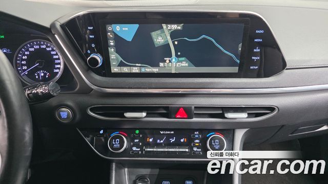 Hyundai Sonata 2020 — photo 14