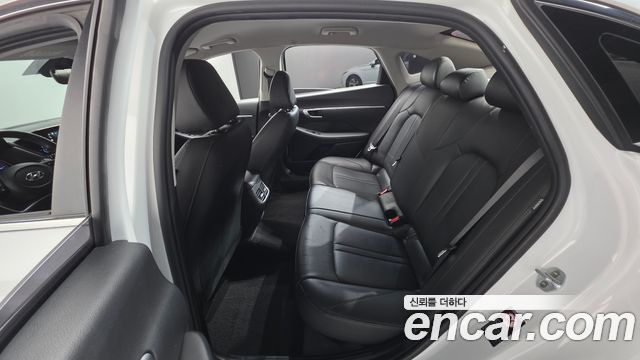Hyundai Sonata 2020 — photo 17